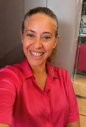 מנהלת חוגים